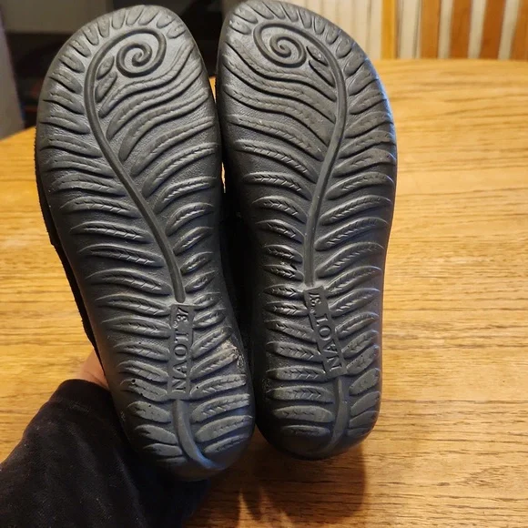 Naot Matai Mary Jane Leather Black Swirl Shoes Size 37 - Picture 5 of 11